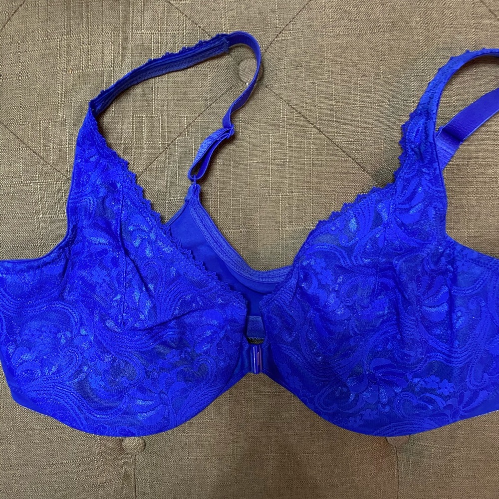 Worn once bra _ too big for me